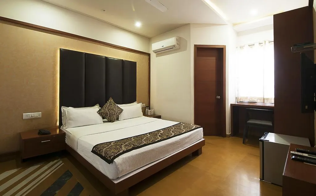Uddhav Vilas A Family Hotel Udaipur