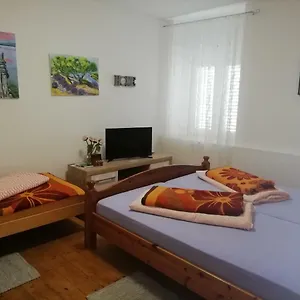 Apartment Rose Pula