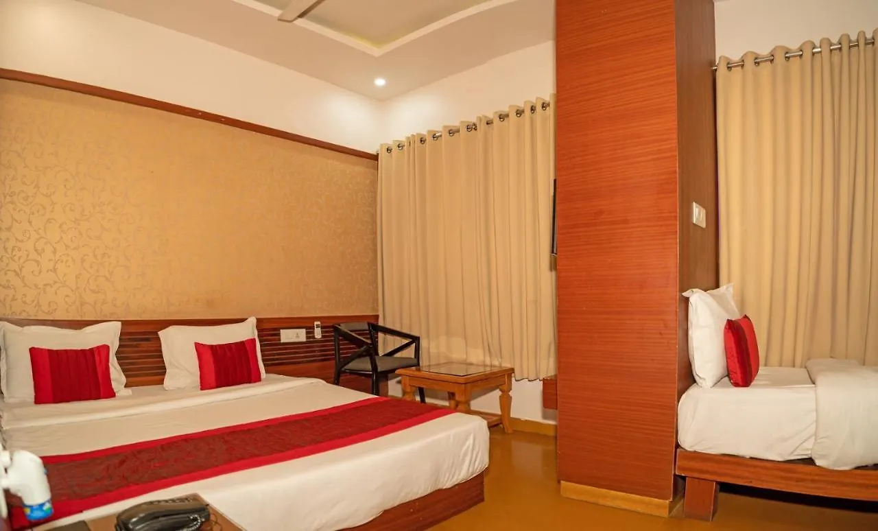 Uddhav Vilas A Family Hotel Udaipur India