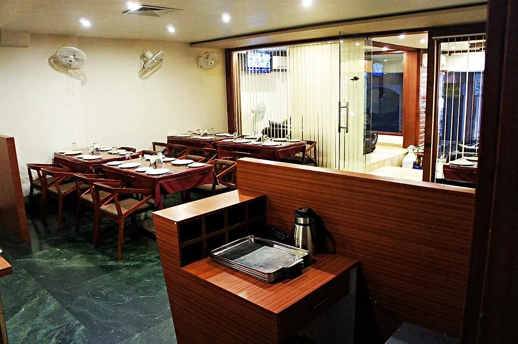 Uddhav Vilas A Family Hotel Udaipur 3*,  India