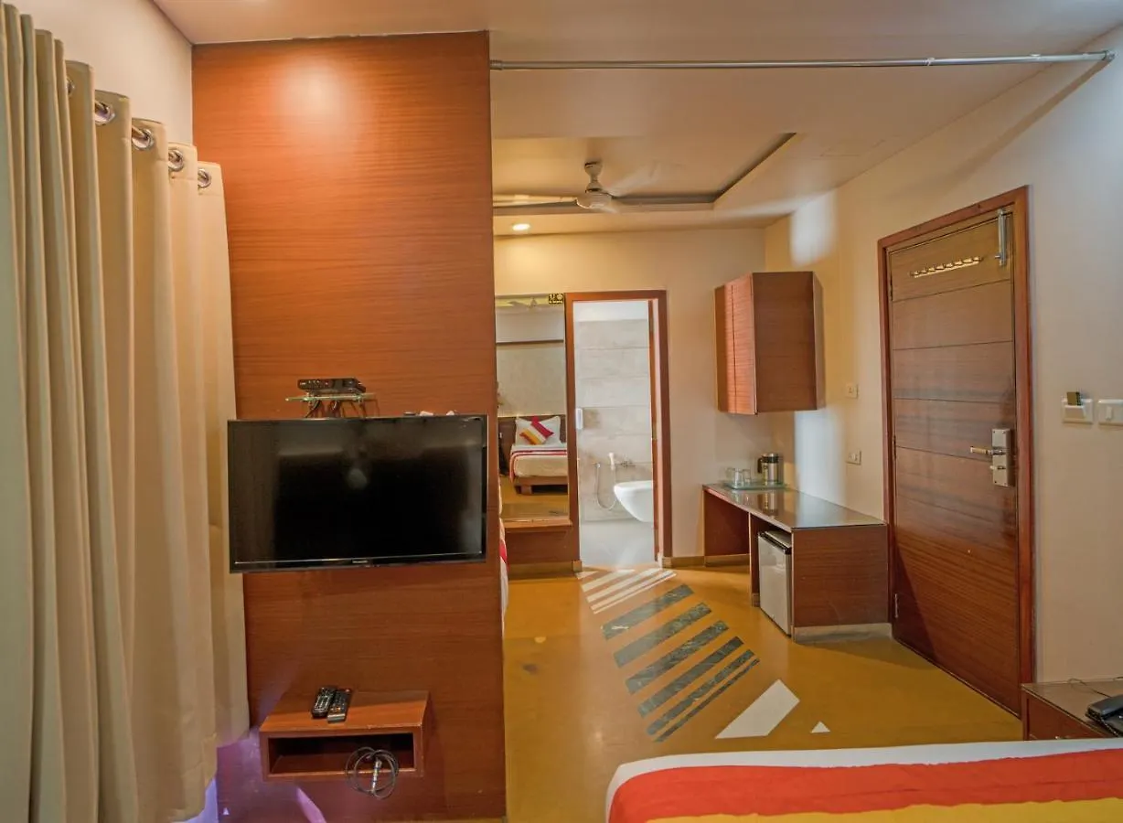 Uddhav Vilas A Family Hotel Udaipur