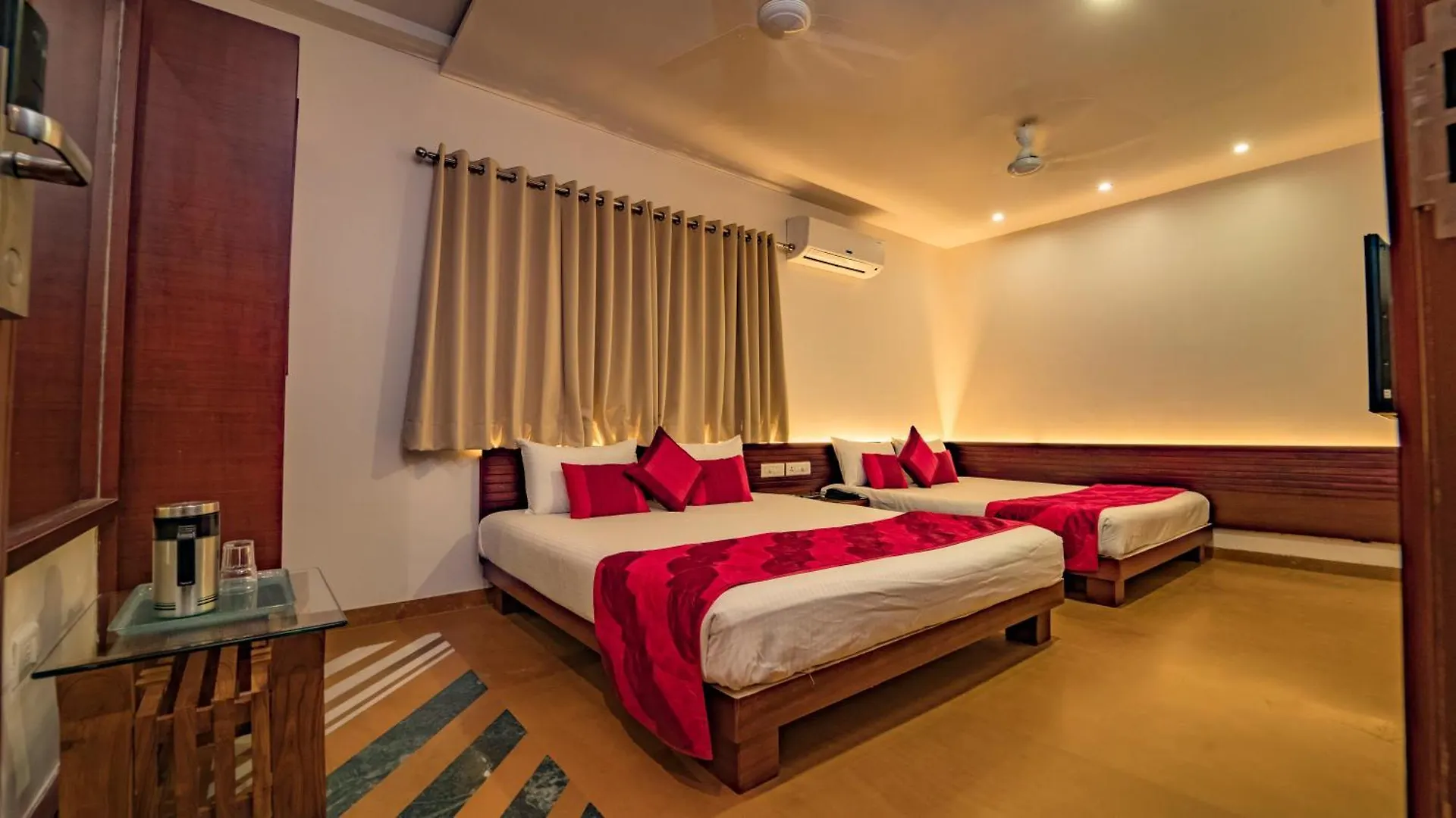 Uddhav Vilas A Family Hotel Udaipur