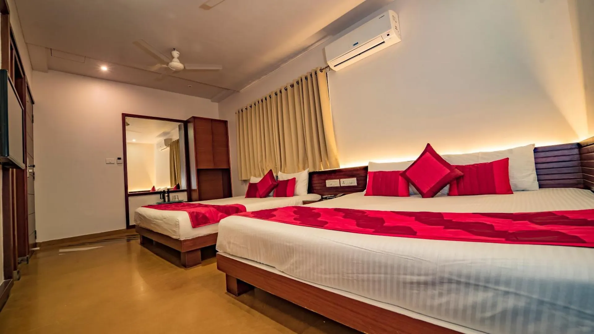 Uddhav Vilas A Family Hotel Udaipur