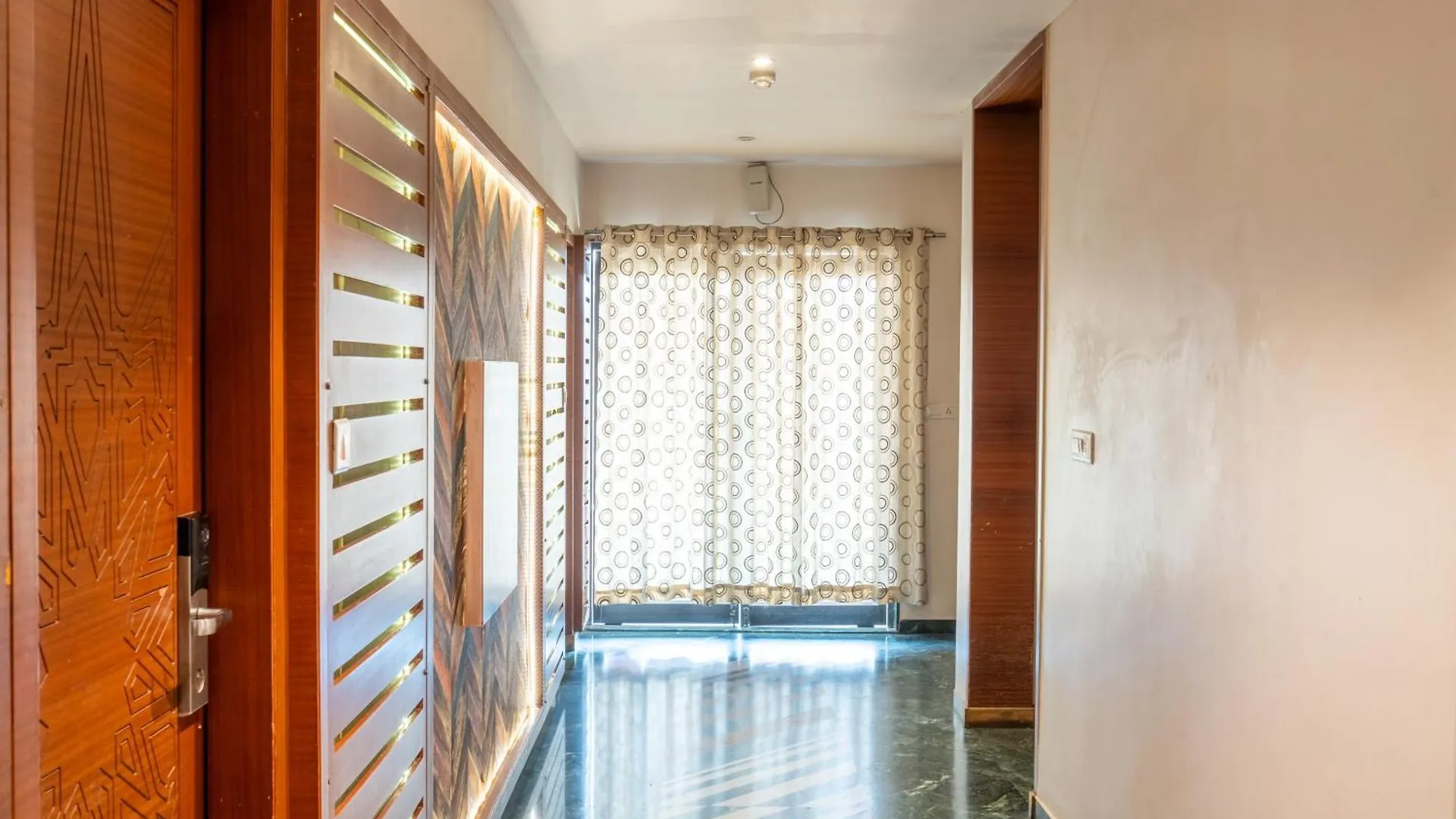 ***  Uddhav Vilas A Family Hotel Udaipur India