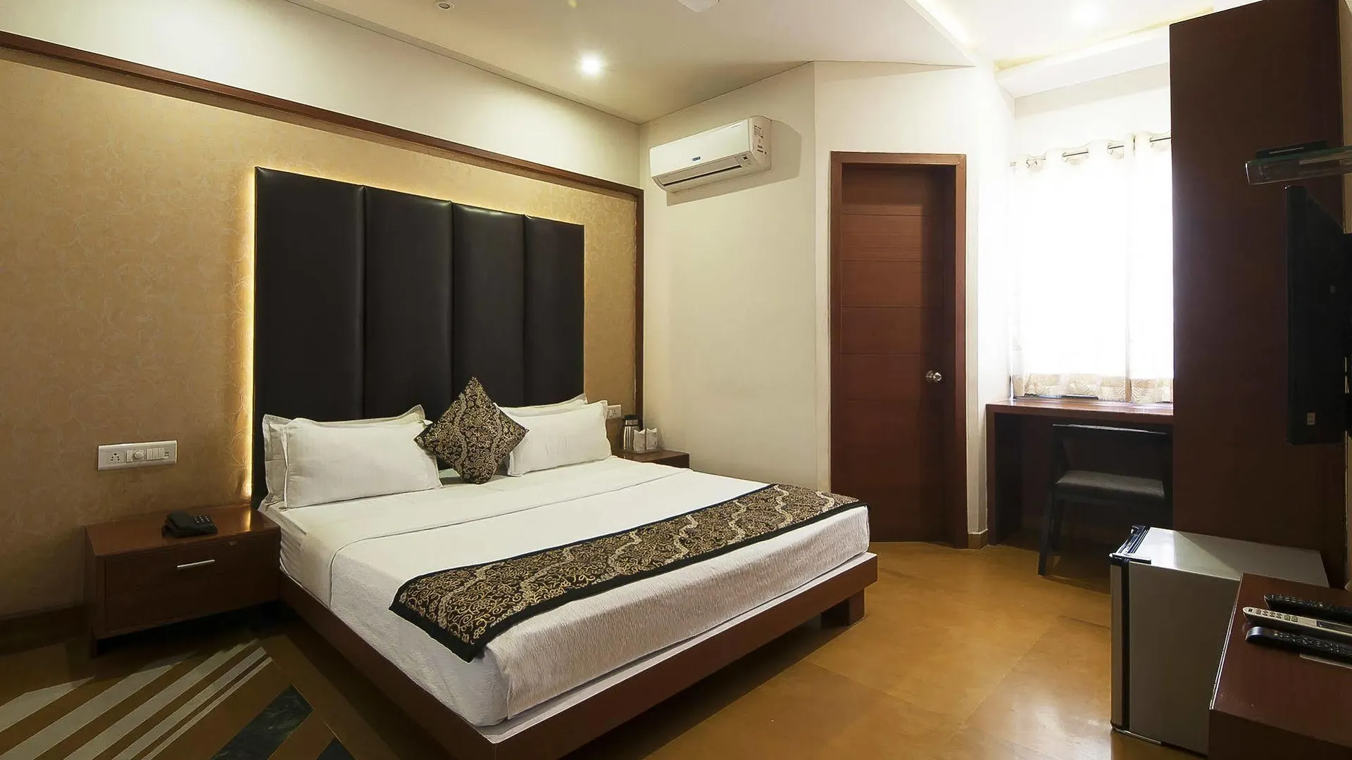 Uddhav Vilas A Family Hotel Udaipur